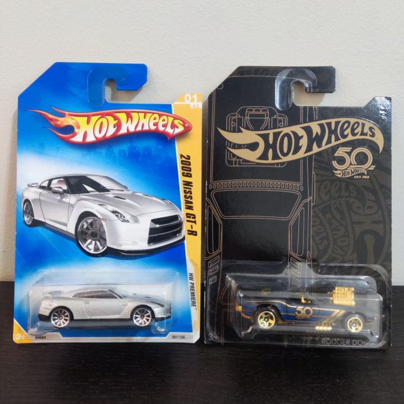 Hot Wheels Nissan GT R R35 Rodger Dodger Lot Of 2 Shopee Malaysia