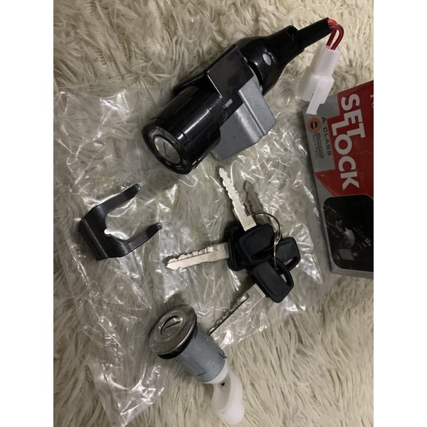 Honda Ex Dream Ex Dream Model Carburator Main Switch Kunci Set