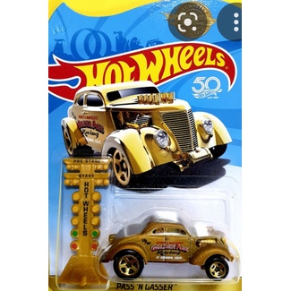 Hot Wheels Volkswagen Pass N Gasser Gold Th Year Anniversary Shopee