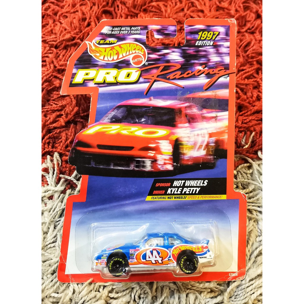 Hot Wheels Nascar PRO Racing Pontiac Stocker Kyle Petty