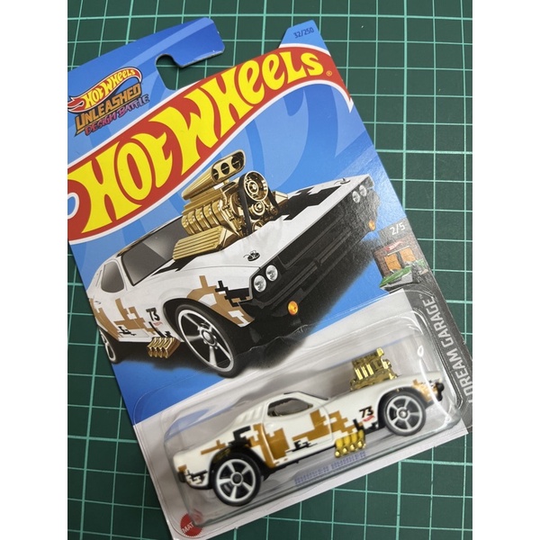 Hot Wheels Rodger Dodger White Gold Shopee Malaysia