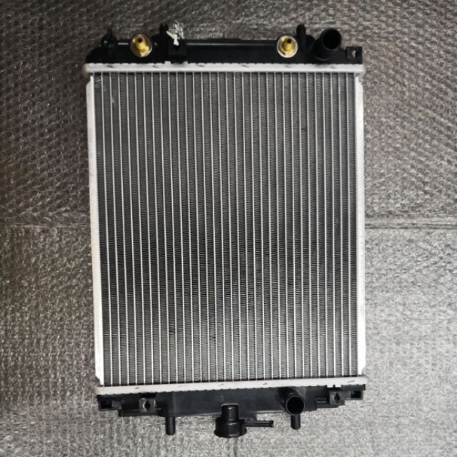 Radiator Perodua Kenari 1 0 AUTO Radiator Tangki Air PA26 Shopee Malaysia