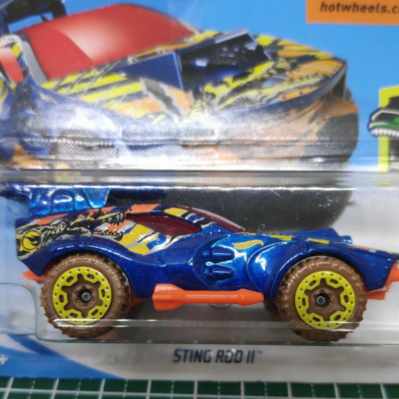 Hot Wheels Sting Rod II Regular Treasure Hunt RTH HW Dino Raiders Short Card