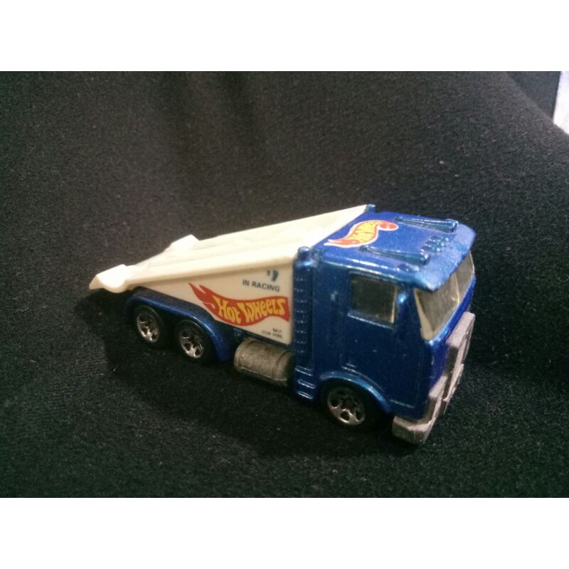 Hot Wheels RAMP TRUCK BLUE CARD Shopee Malaysia