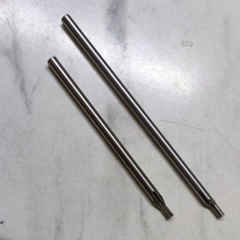 Mesin Jahit Vintage Hitam Batang Jarum Needle Bar Made In Taiwan