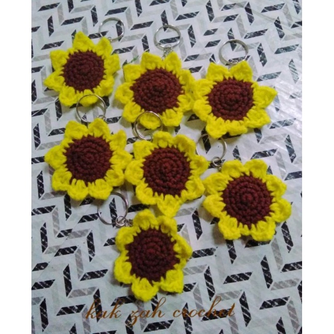 Sunflower Keychain Crochet Bunga Matahari Benang Kait Handmade