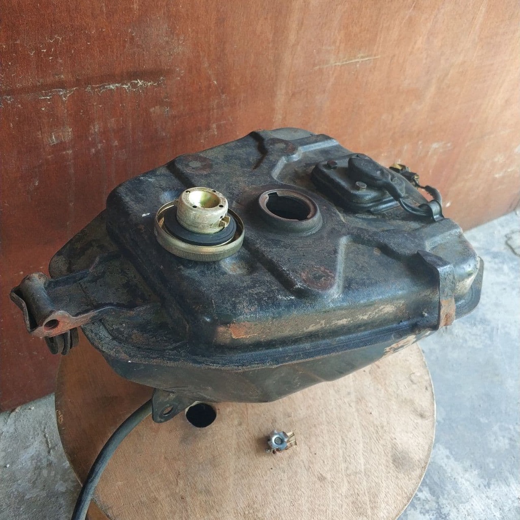 Modenas Kriss 110 Fuel Tank USED Shopee Malaysia