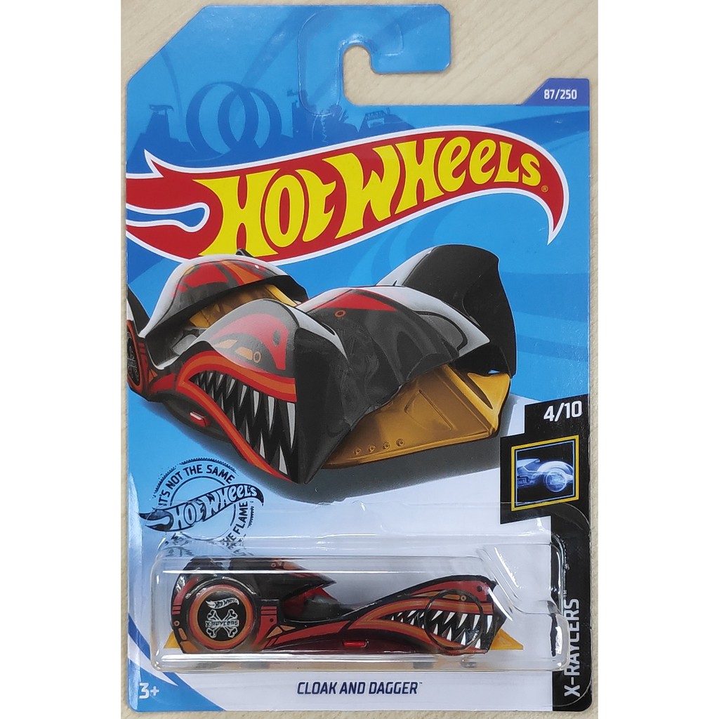 Hot Wheels Cloak And Dagger Fantasy Art Cars Glow Racers X Raycers
