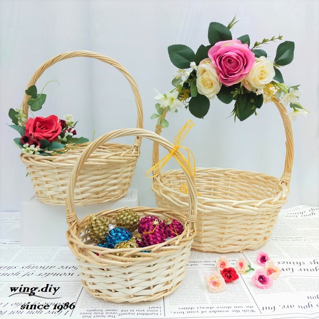 ARTIFICIAL WOVEN RATTAN BASKET WITH HANDLE L SIZE GIFT HAMPER BASKET