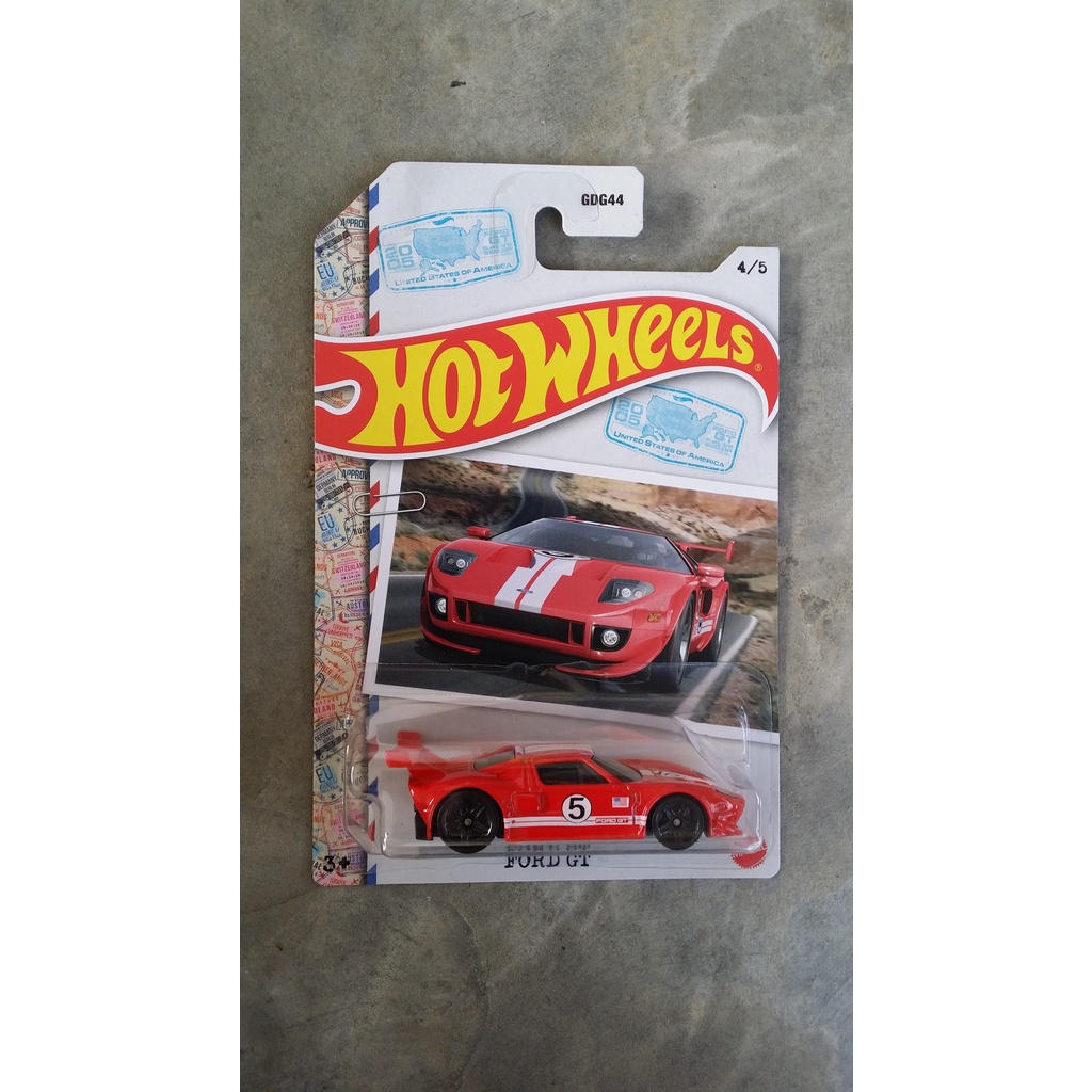 Hot Wheels Basic Series World Class Racers FORD GT LAMBORGHINI HURACAN MCLAREN SENNA