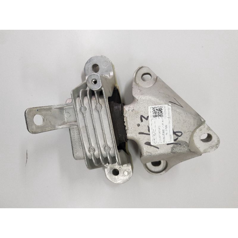 Proton X Cbu Ckd Speed Left Engine Mounting Original Geely Shopee