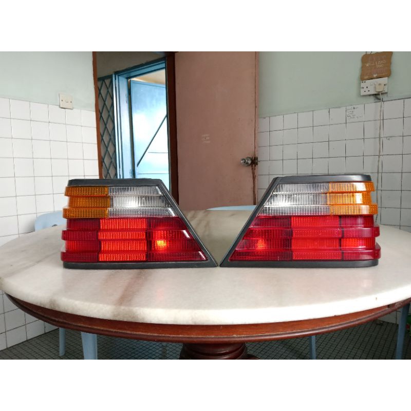 Mercedes Benz W124 HELLA Original Tail Lamp Tail Light 1 Set Mercedes