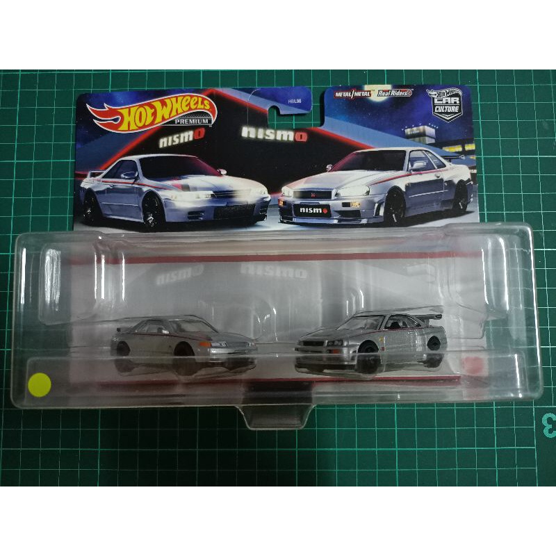 Nissan Skyline Gt R Bnr32 Bnr34 R32 R34 Team Transport Hot Wheels