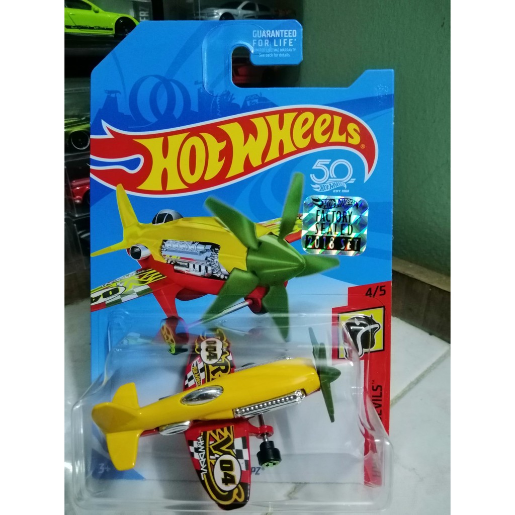 Hot Wheels Factory Sealed 2018 HW Daredevils Mad Propz Shopee Malaysia