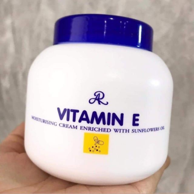 Aron Ar Vitamin E Moisturizing Cream With Sunflower Oil Essence G