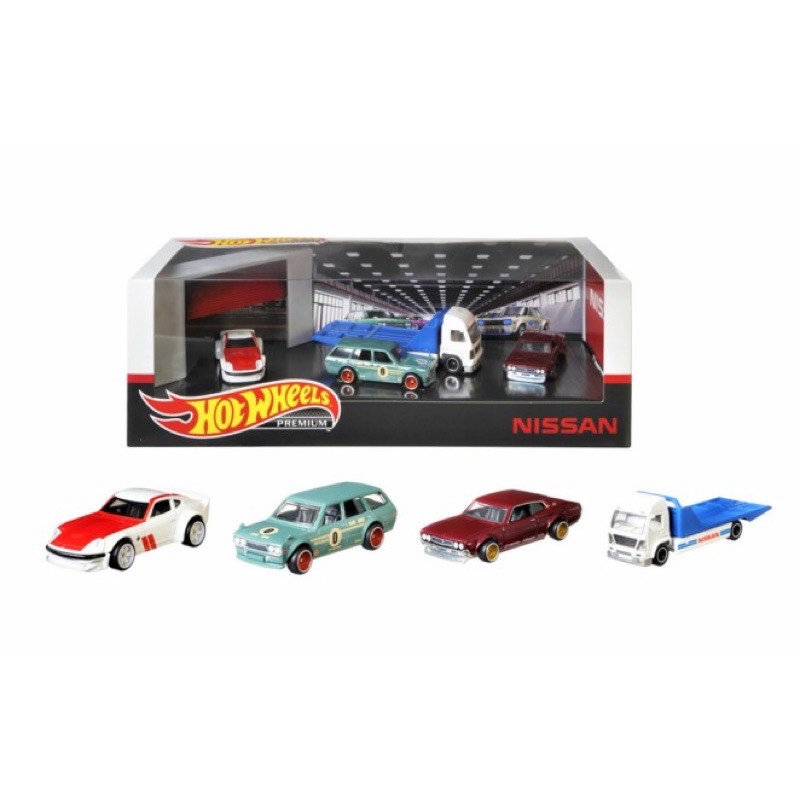 Hot Wheels Nissan Garage Display Set Shopee Malaysia