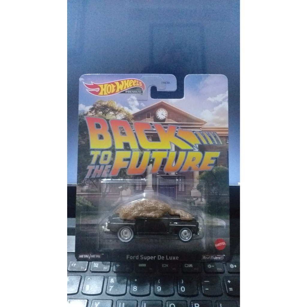 Hot WHEELS PREMIUM BTTF BACK TO THE FUTURE FORD SUPER DE LUXE Shopee Malaysia