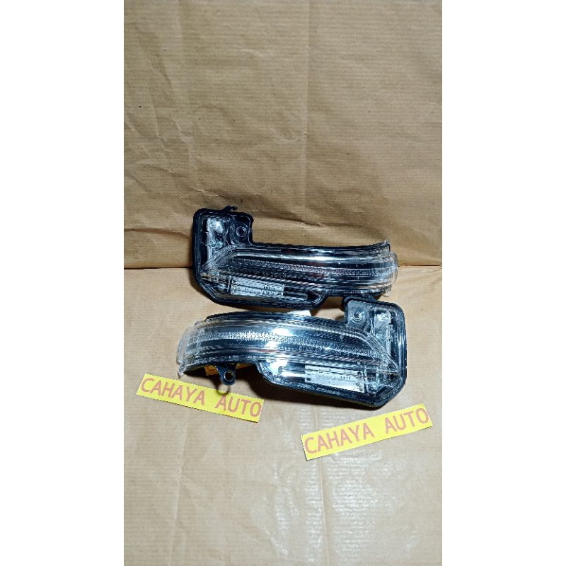 Toyota Innova Reborn Fortuner Vrz Alphard Nav Mirror Sen Lamp Original