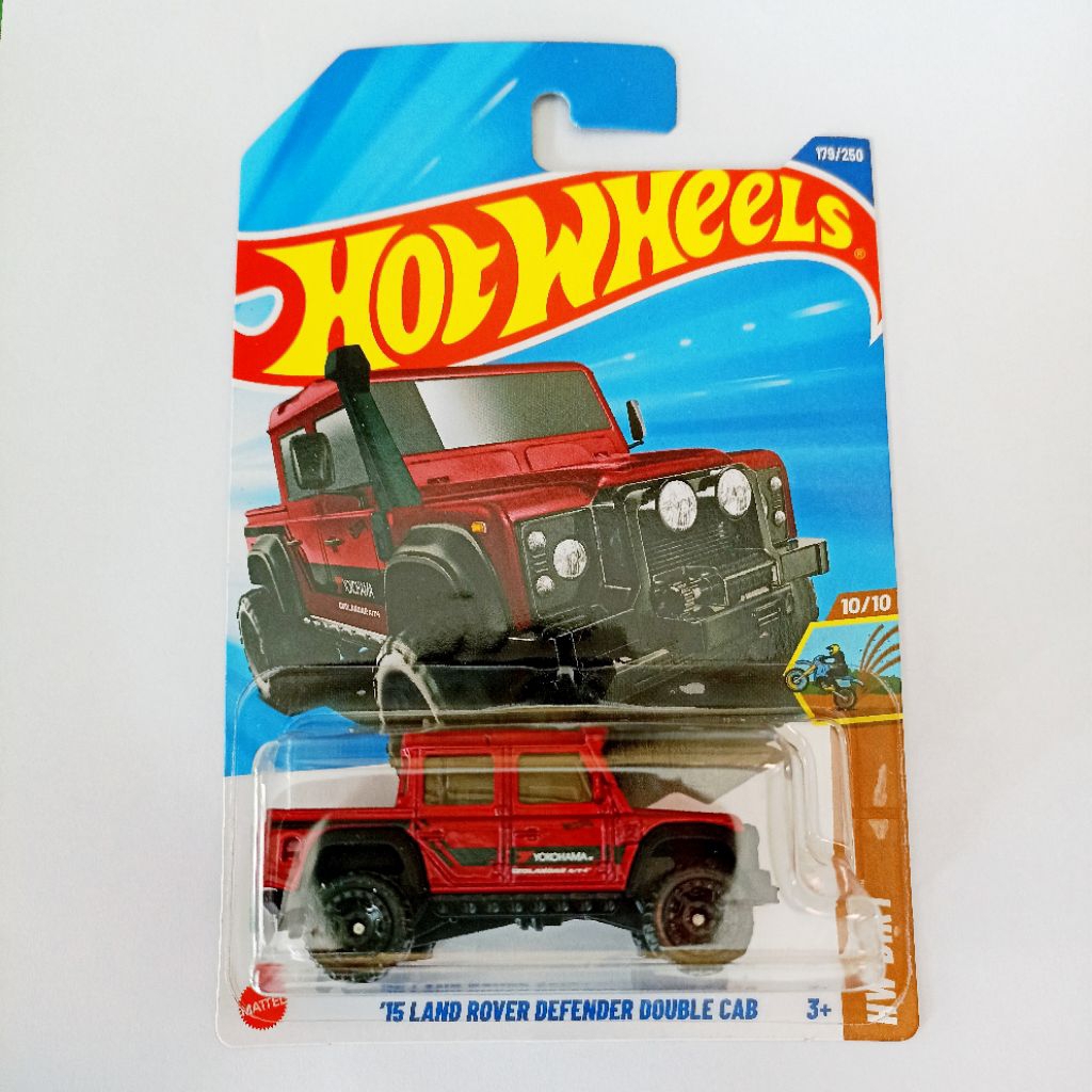 MERAH Hot Wheels 15 Land Rover Defender Double Cab Red J2025 Shopee