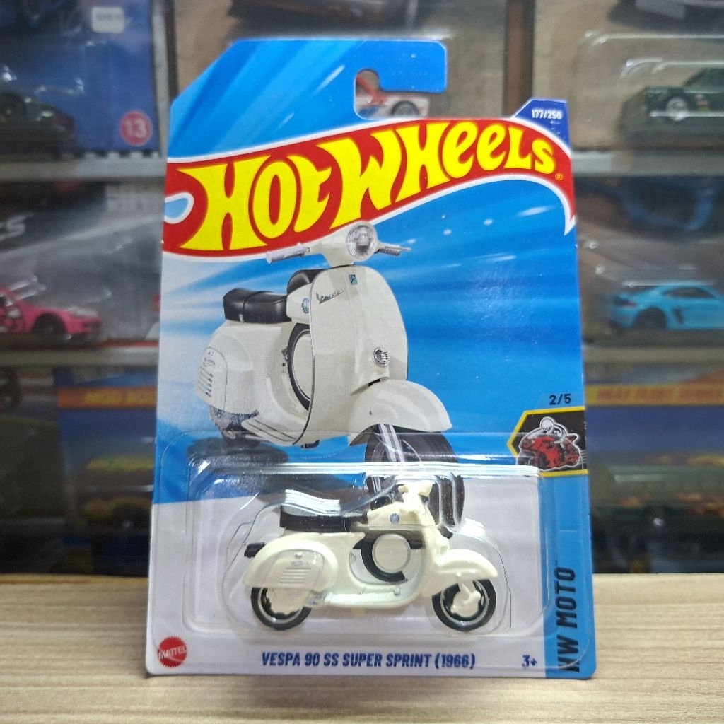 Hot Wheels Vespa SS Super Sprint White J Hotwheels