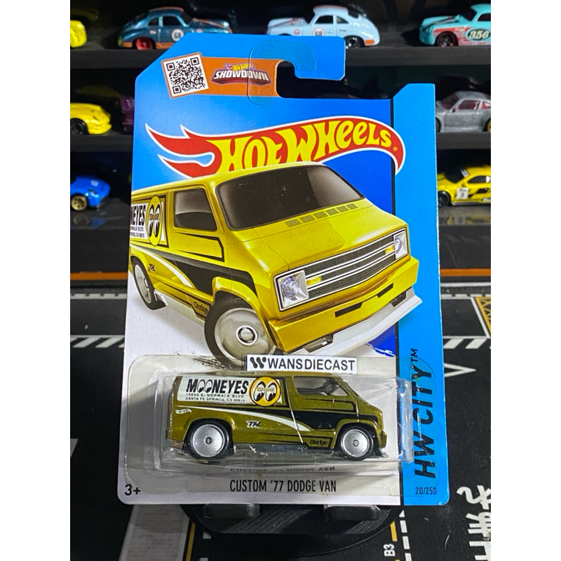 Hot Wheels Custom 77 Dodge Van Super Treasure Hunt MoonEyes STH TH THS