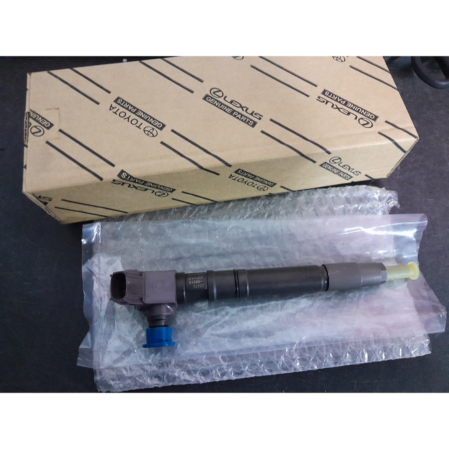 Original Denso Common Rail Injector 23670 0E010 295700 0550 For Toyota