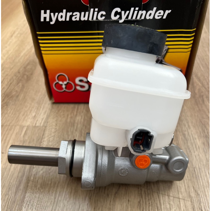 Toyota Hiace Van Kdh Brake Master Pump Sanyco Shopee