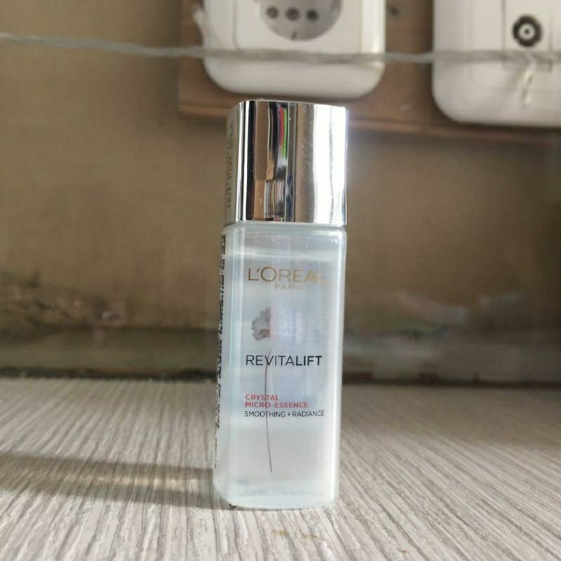 Loreal Paris Revitalift Crystal Micro Essence Ml Shopee Malaysia