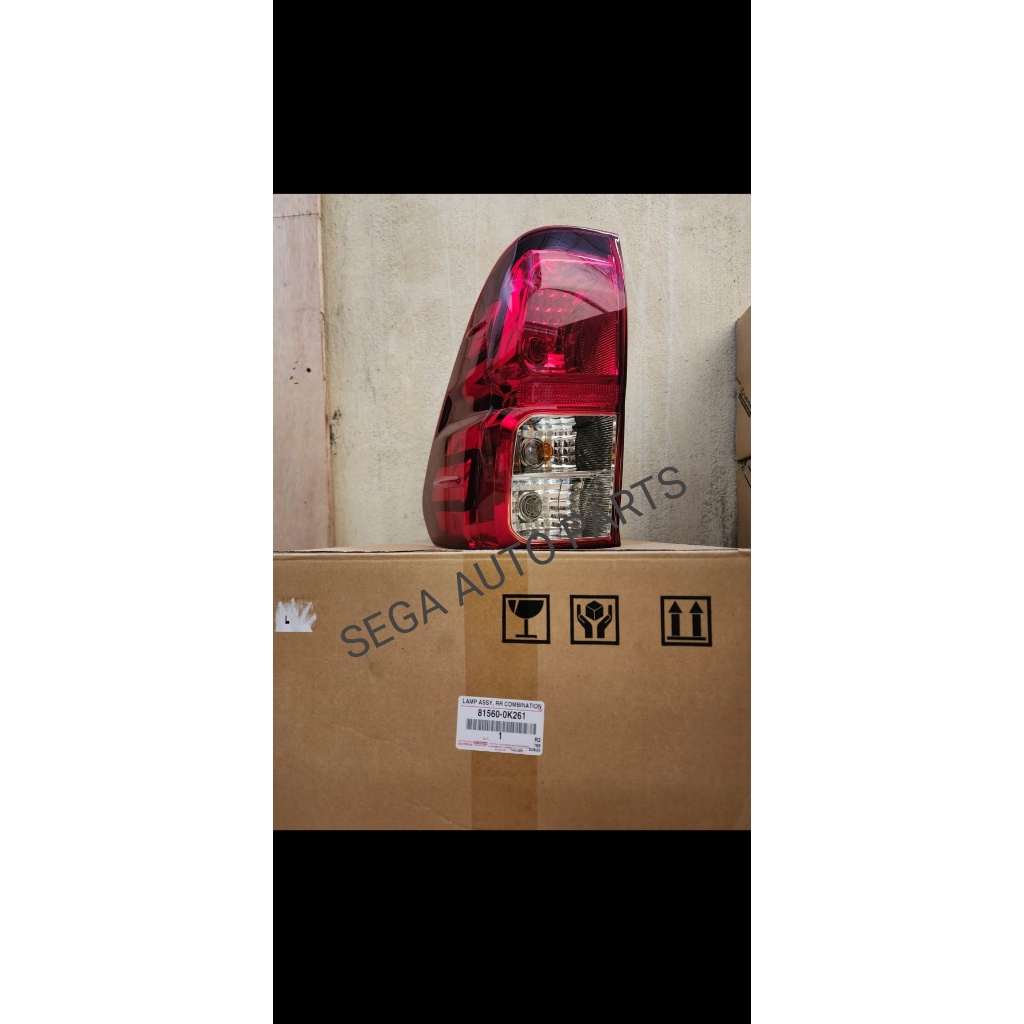 100 ORIGINAL TOYOTA HILUX REVO GUN125 GUN126 TAIL LAMP ASSEMBLY