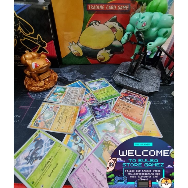 Bulk random pieces Pokemon Cards mixed Holo and Reverse Holo Pokémon