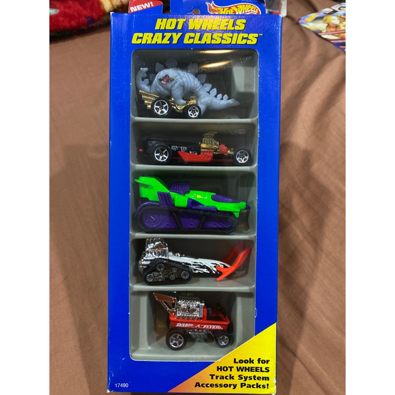 Hot Wheels Gift Pack Crazy Classics Speed A Saurus Rigor Motor