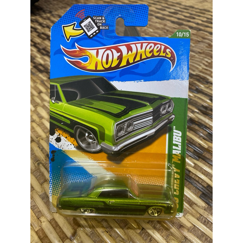 Hot Wheels Treasure Hunts 65 Chevy Malibu Shopee Malaysia