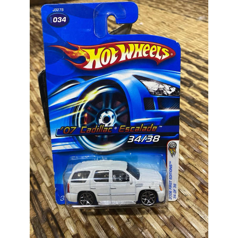 Hot Wheels 07 Cadillac Escalade Shopee Malaysia