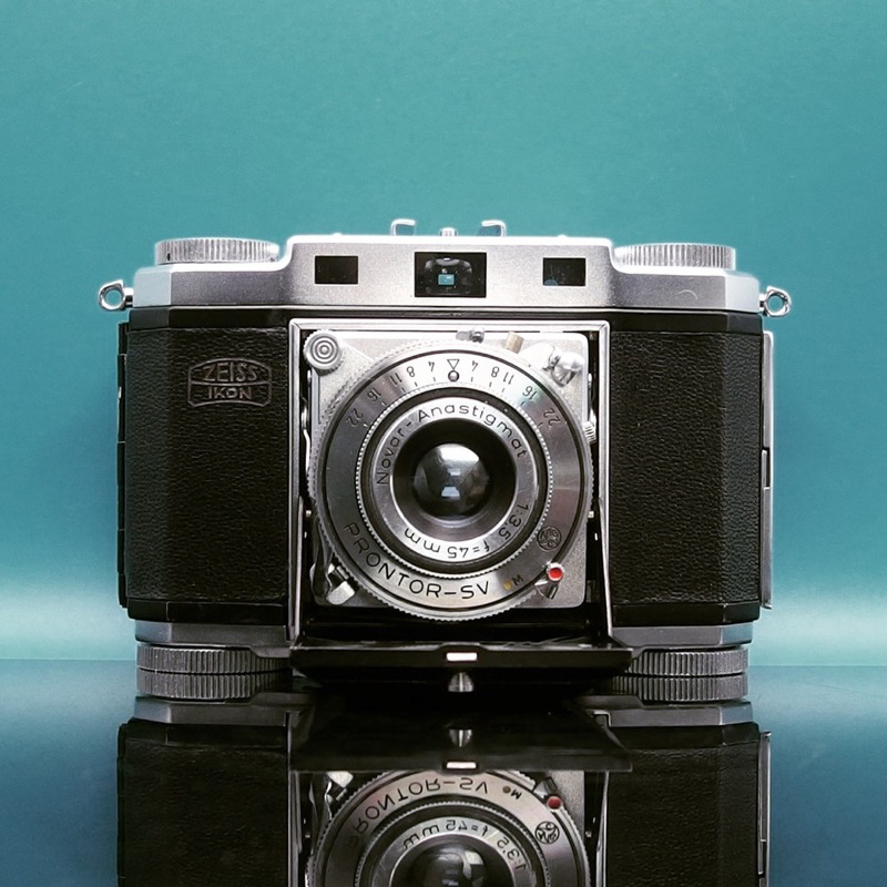 Zeiss Ikon Contina Ii Vintage Mm Film Camera With