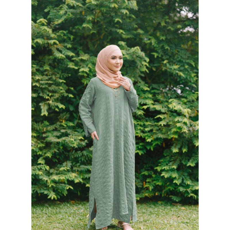 LOW PRICE ORIGINAL READY STOCK JASMINE KAFTAN IRONLESS BY