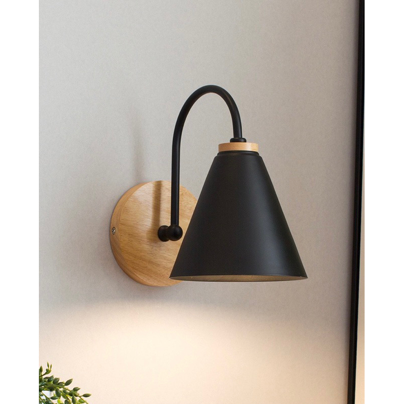 Nordic Wooden Wall Lamp Bedside Bedroom Wall Lamp Sconce Wall Light