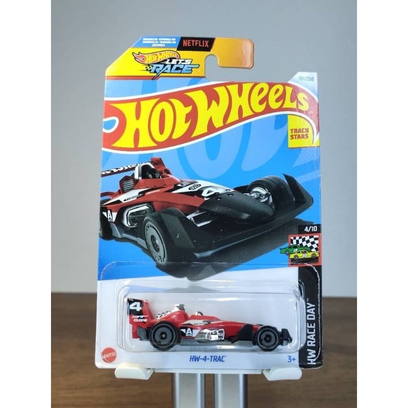 Hot Wheels Hw Trac Netflix Let S Race Red Track Stars