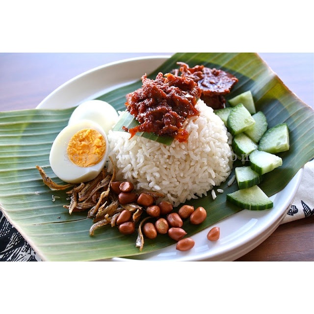 NASI LEMAK ROTI CANAI MEE KUIH MUIH Shopee Malaysia