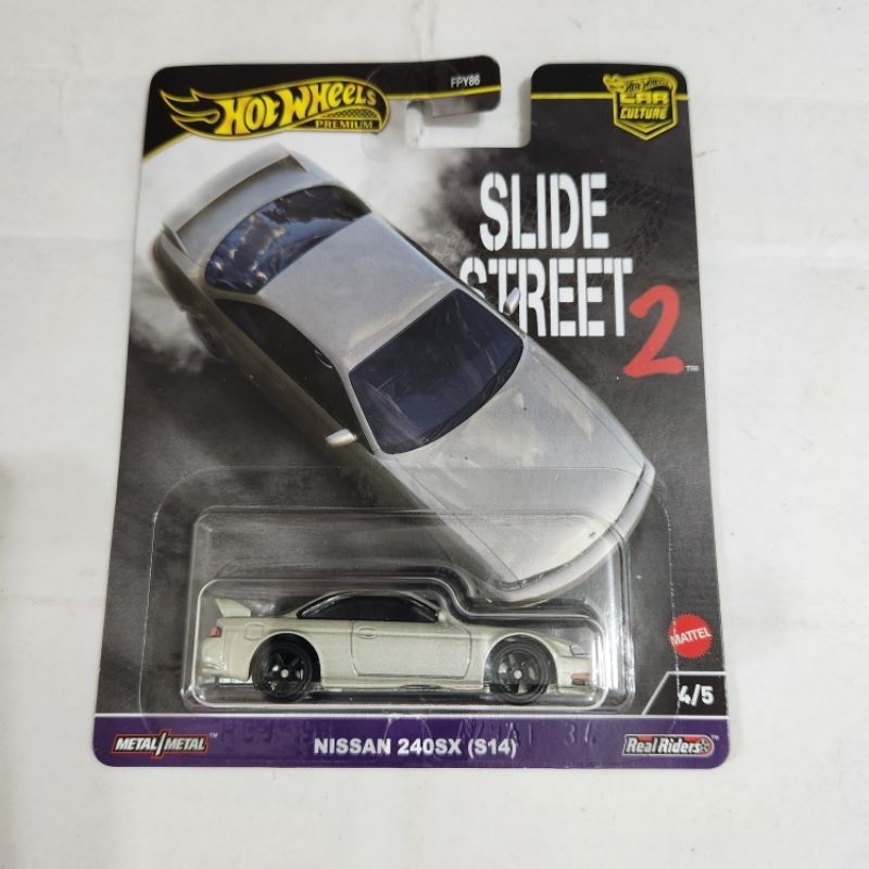 Hot Wheels Premium Slide Street 2 Nissan 240SX S14 Shopee Malaysia