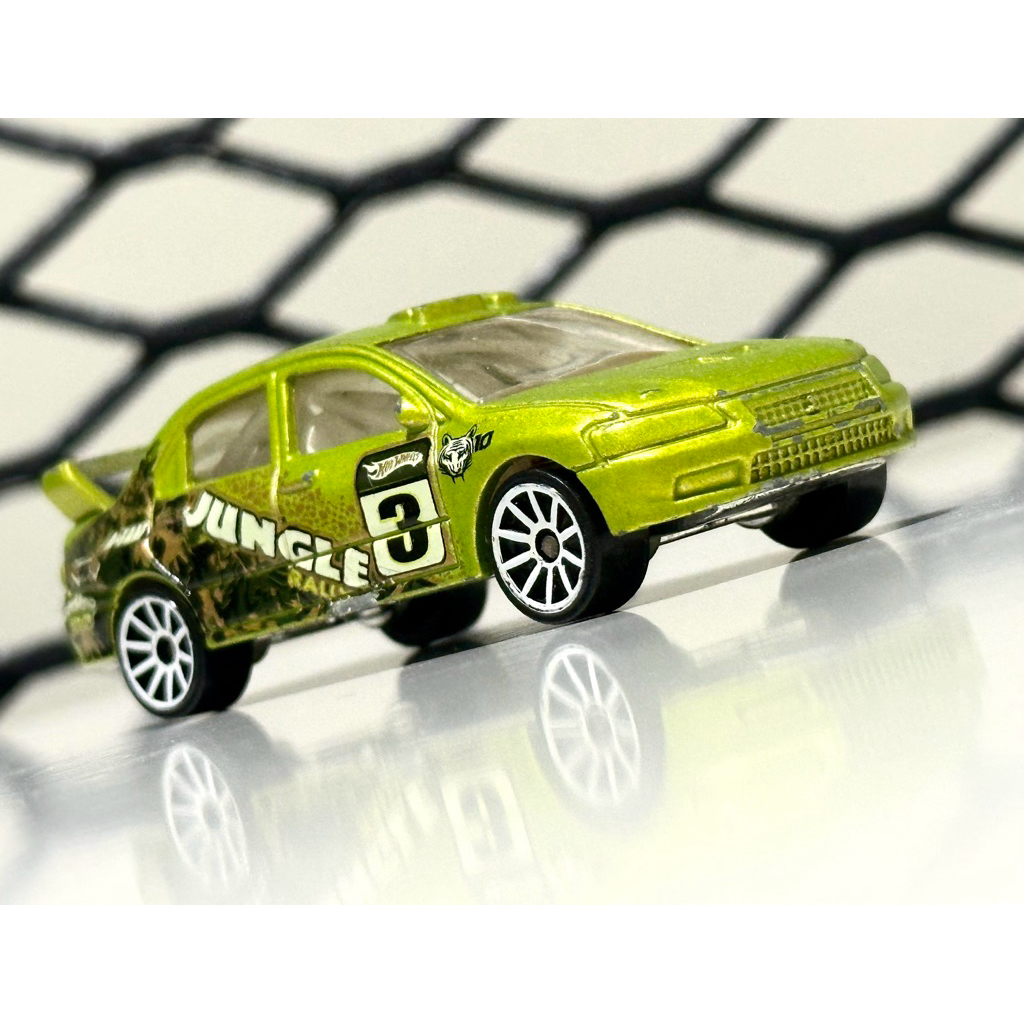 LOOSE PRE LOVED Hot Wheels Mitsubishi Lancer Evolution VII Rally JUNGLE RALLY PACK