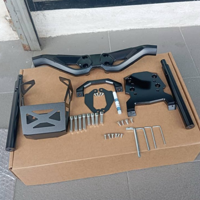 CNC Handle Bar Xmax 250 300 V1 V2 Naked Handle Bar Set Black Colour