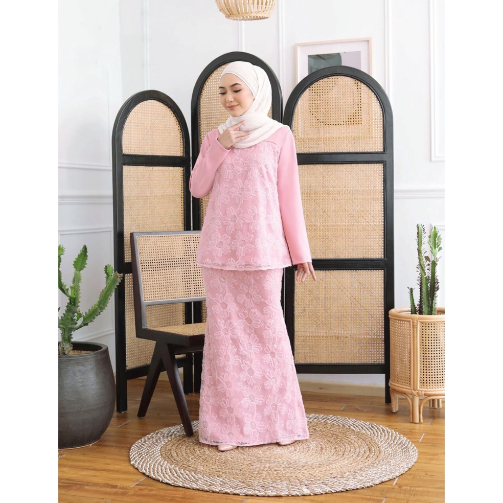 Readystock Baju Kurung Moden With Floral Sequin Lace Baju Bridesmaid