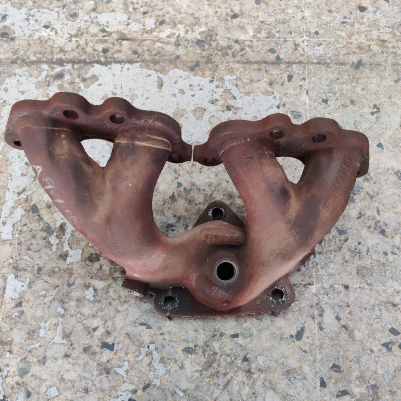 Proton Saga Blm Gen Persona Exhaust Manifold Original Used Shopee