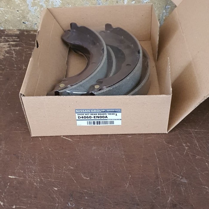 Nissan Livina ORIGINAL Rear Brake Shoe Brake Shoe Lining N D