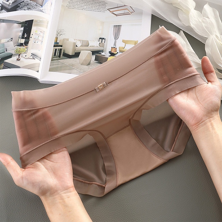 Maniyun Summer Ice Silk Panties Women Super Thin Naked Feeling Seamless