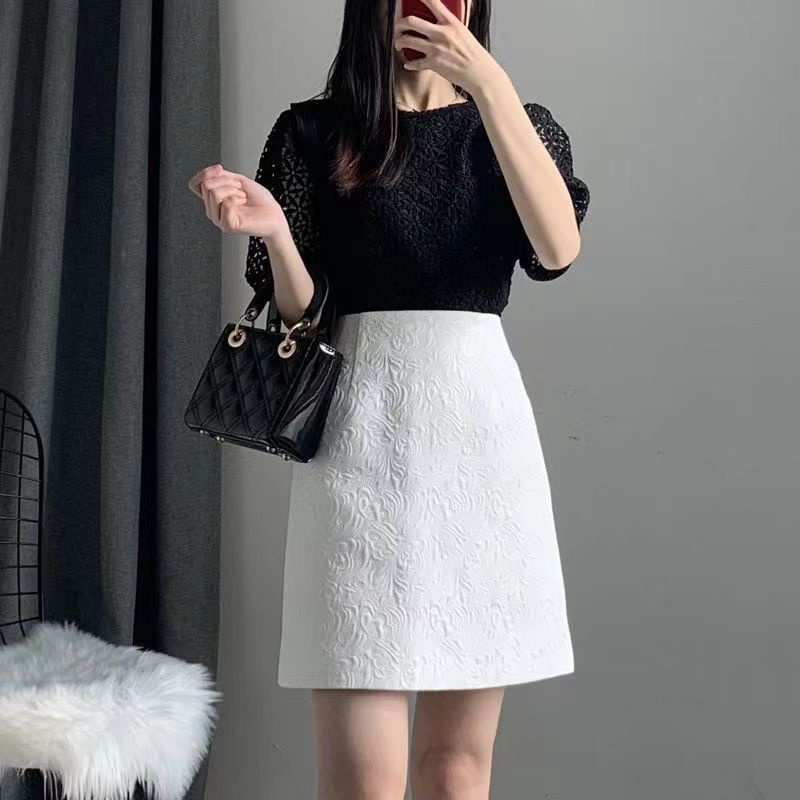 Spring And Summer New Jacquard Commuter Half Skirt High Waist Black