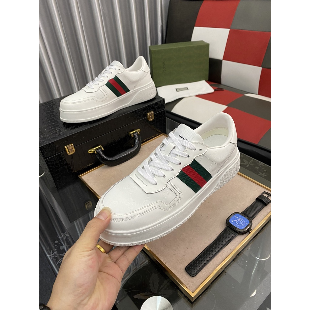 Kasut gucci, Men's Fashion, Footwear, Sneakers on Carousell