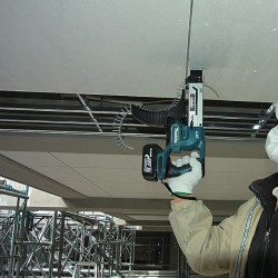 Makita dfr550zx1 hotsell