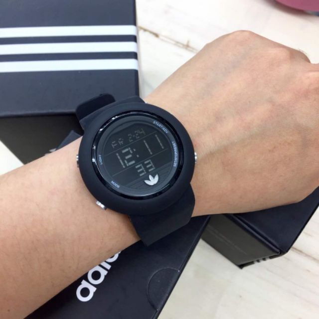 Adidas hot sale sports watch