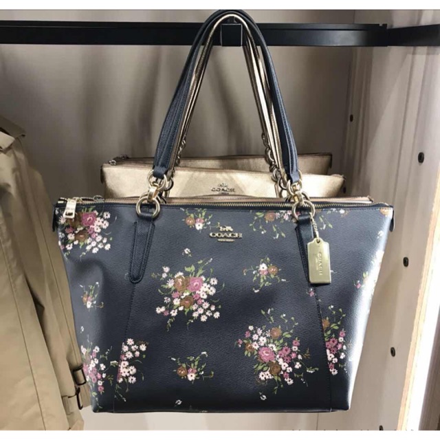 Coach Ava Tote with Floral Bundle Print Shopee Malaysia